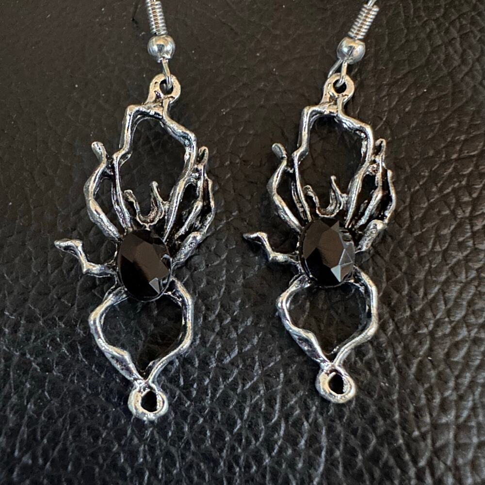 Goth Spider Spooky Earrings